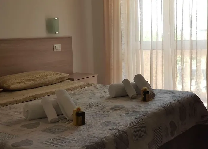 Il Tiglio לינה וארוחת בוקר 4*